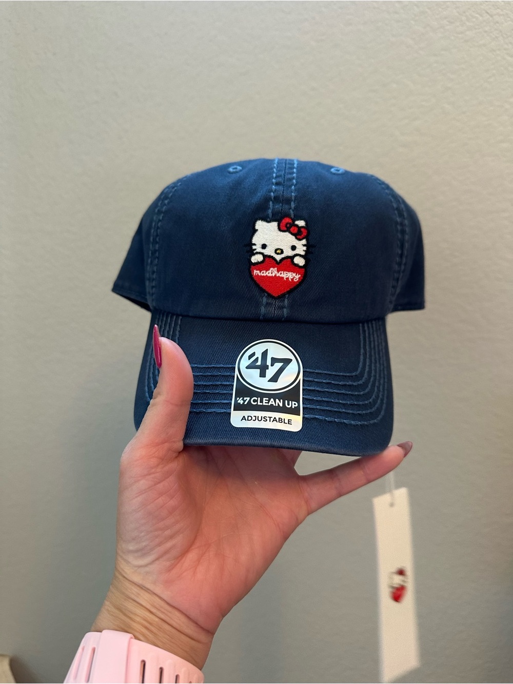 NWT MADHAPPY x HELLO KITTY - Hello Kitty® Heart Dad Hat - Picture 3 of 4